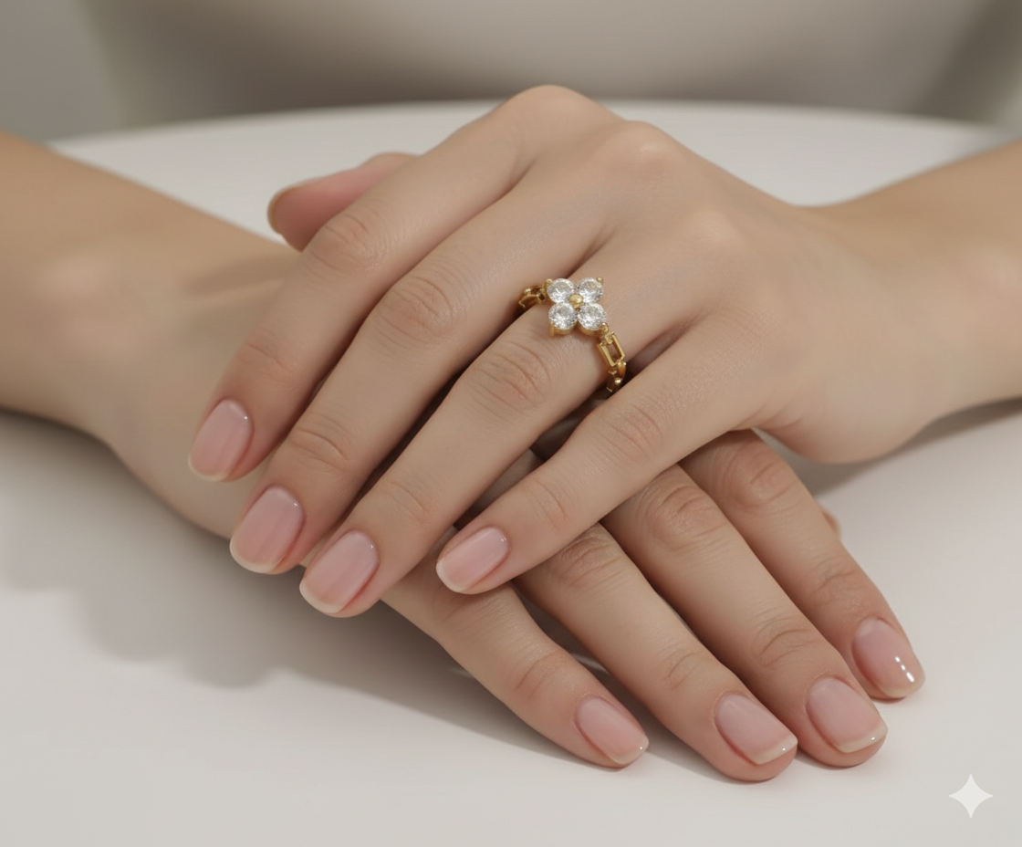 Clover Paperclip Ring