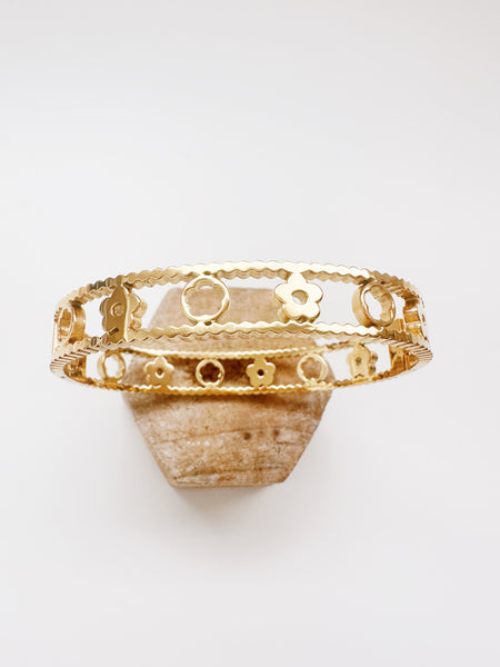 Lea Gold Flower Bangle