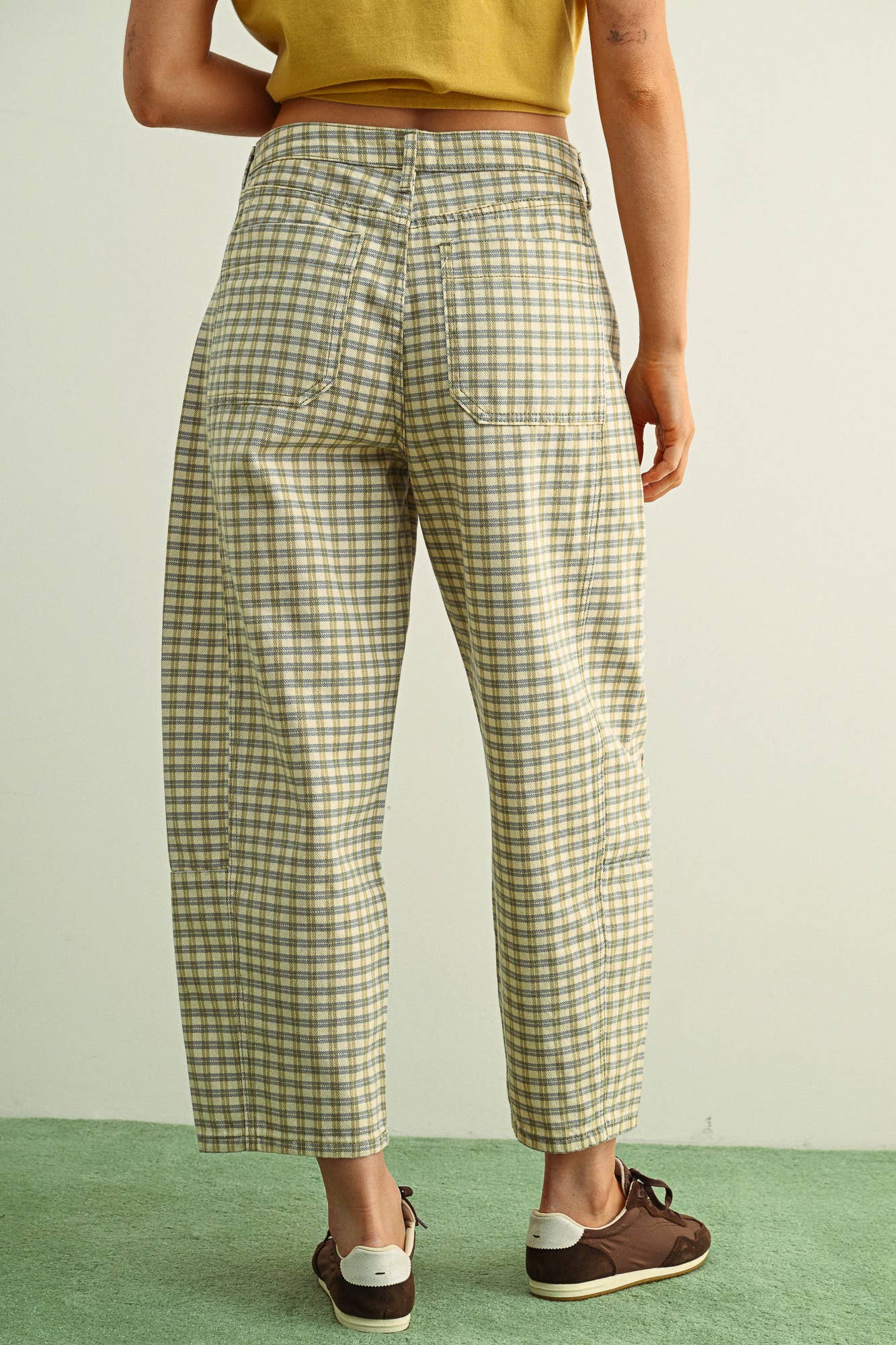 Kiwi Checkered Barrel Jeans