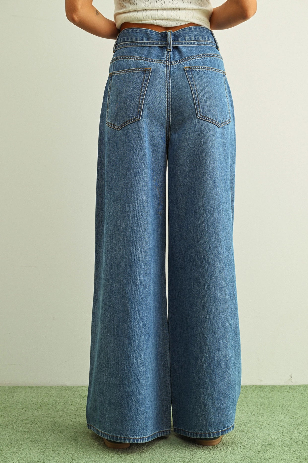 Pia Wide Leg Jeans