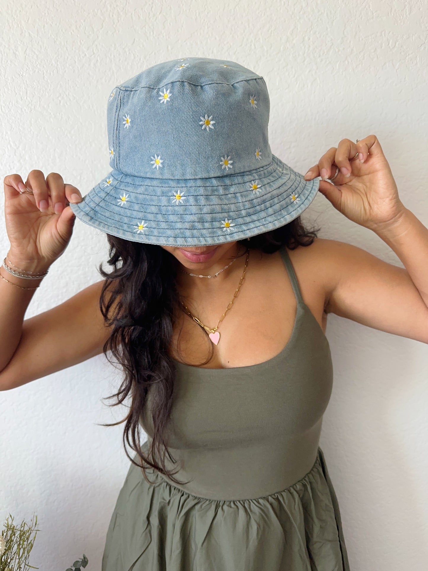 Daisies Bucket Hat