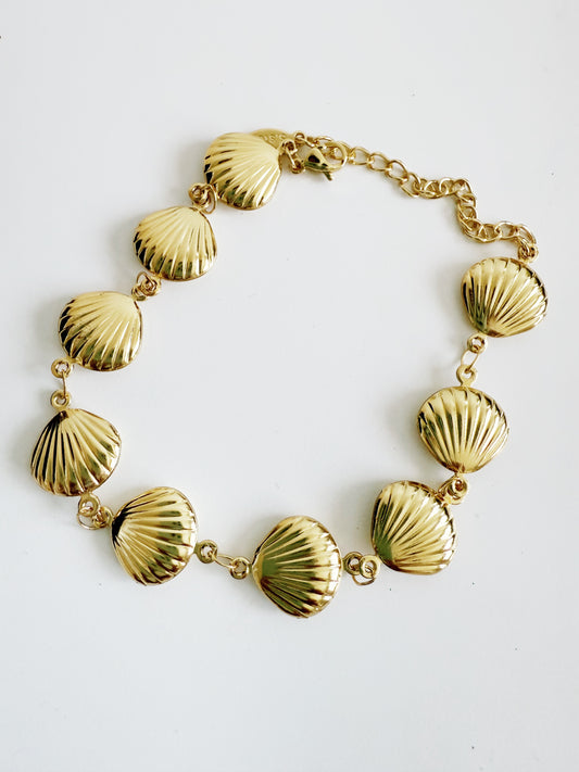 Goldie Shell Bracelet