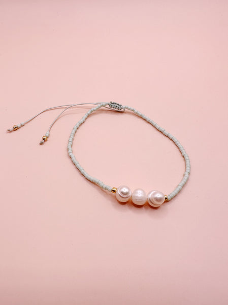 Cassia Pearl Bracelet
