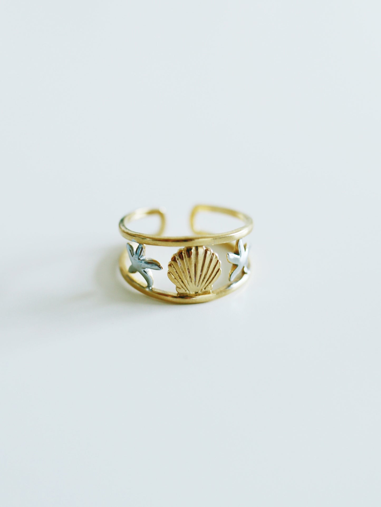 Harbor Shell Ring