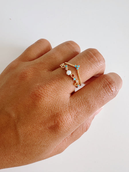 Lilwen Crystal Ring