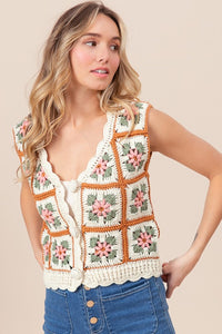 Flores Crochet Vest