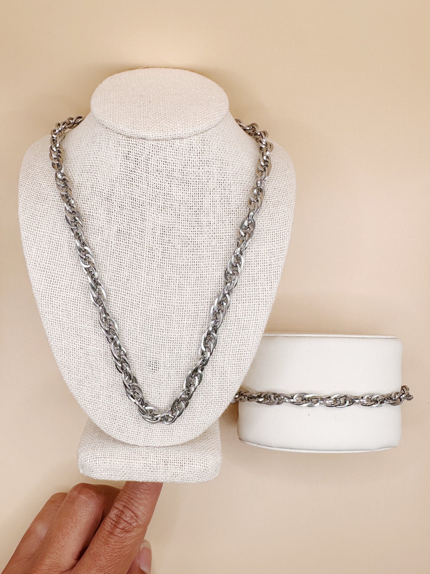 Loose Rope Chain Necklace