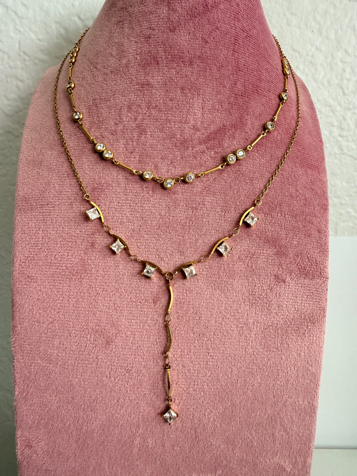 Lilibeth Lariat Necklace