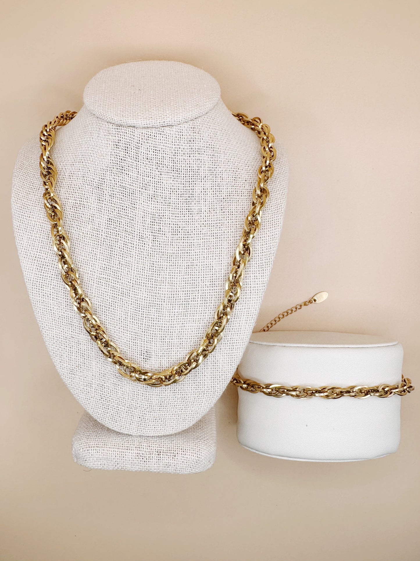 Loose Rope Chain Necklace