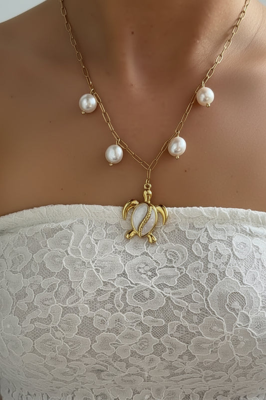 Honu Pearl Necklace